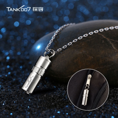 Tank007探客廠(chǎng)家直銷(xiāo)純鈦E15超亮led迷你小手電筒 超便攜小手電可定制批發(fā)